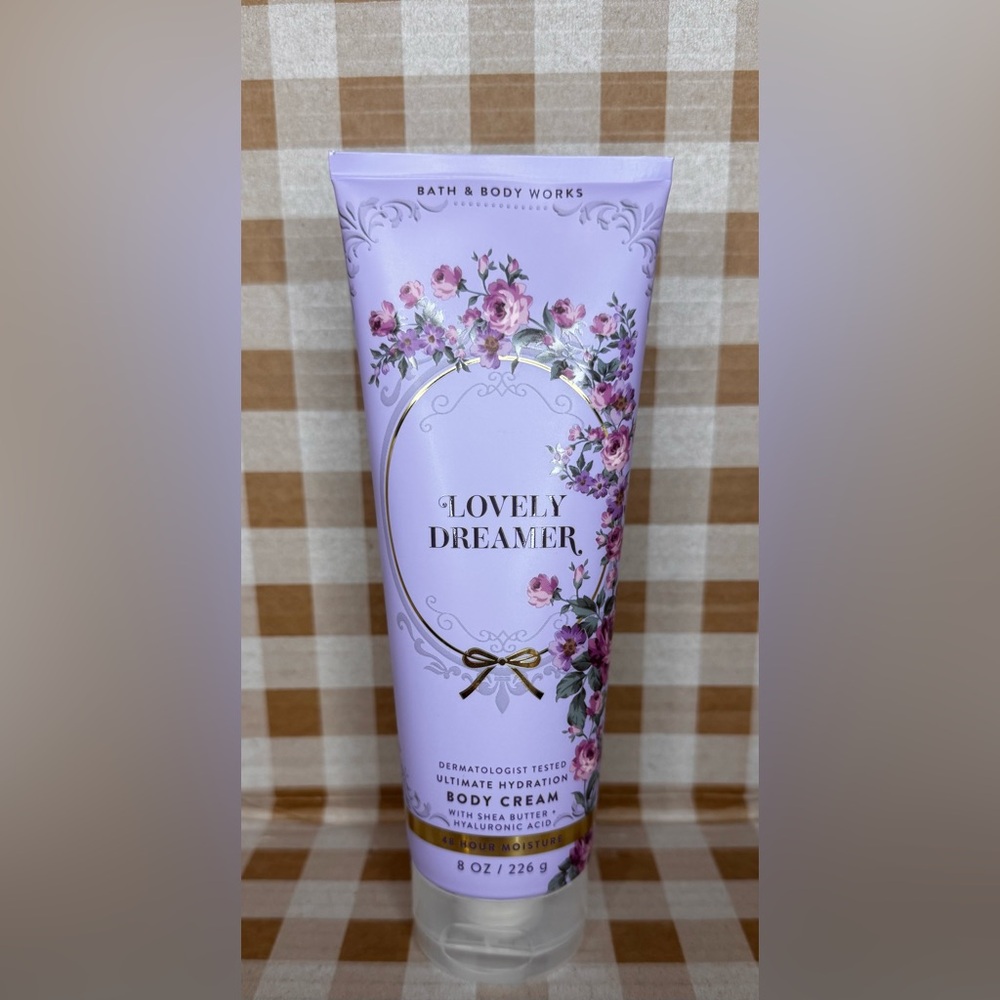NEW B&BW ☁️ Lovely Dreamer Ultimate hydration body cream 8 oz